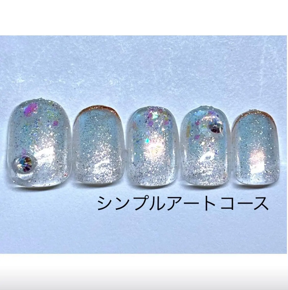 ミディアム ハンドネイル ネイルサロン Bliss（ブリス）のネイルデザイン