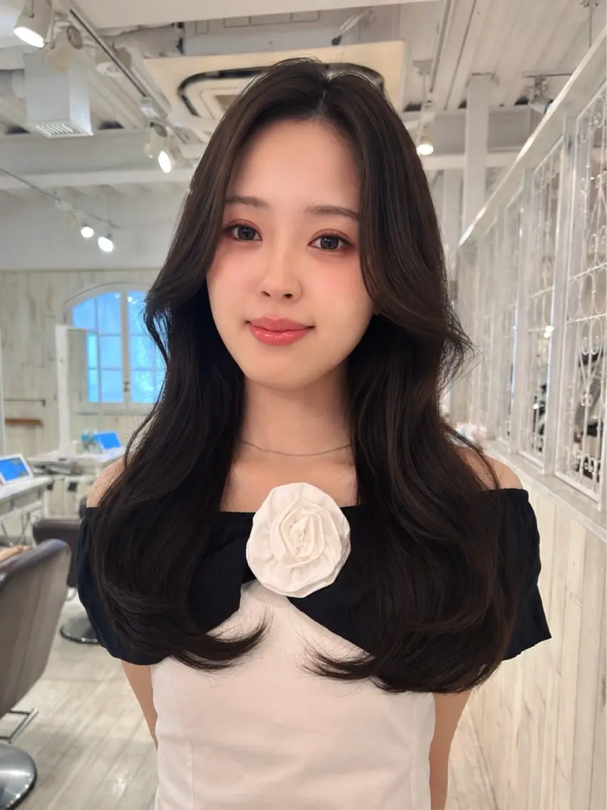 セミロング カラー レイヤーカット カット ヘアカラー 【韓国ヘア×透明感 カラー】笹谷 莉未のヘアスタイル