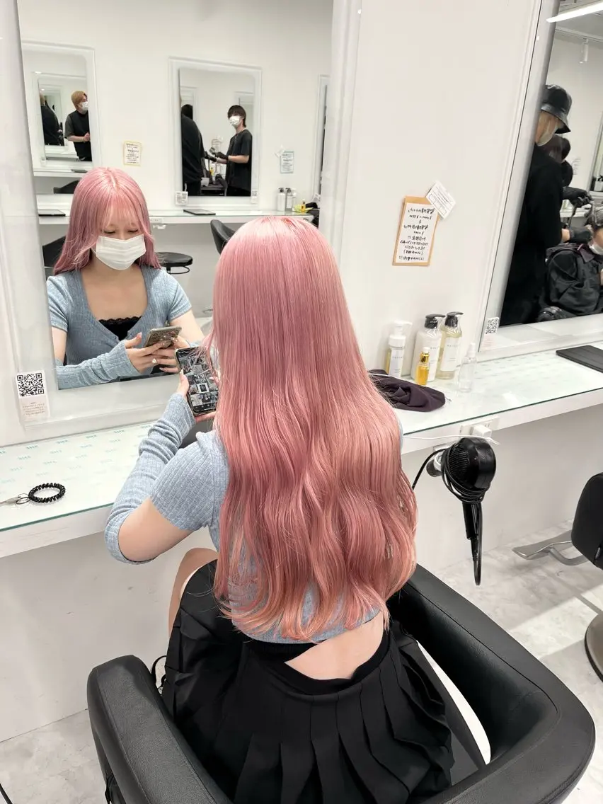 ロング カラー 💗デザインカラー 💗RISA🐰のヘアスタイル