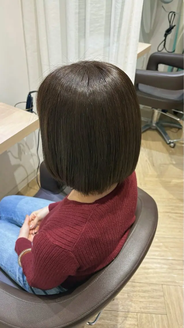 カラー ヘアカラー 三阪 凜のヘアスタイル
