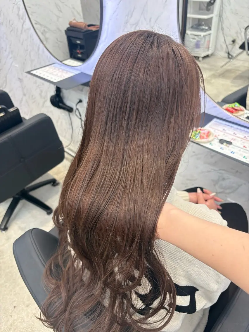 ロング カラー ブラウンカラー ヘアカラー 韓国ヘア🎀 /♡𝓝𝓸𝓪♡のヘアスタイル