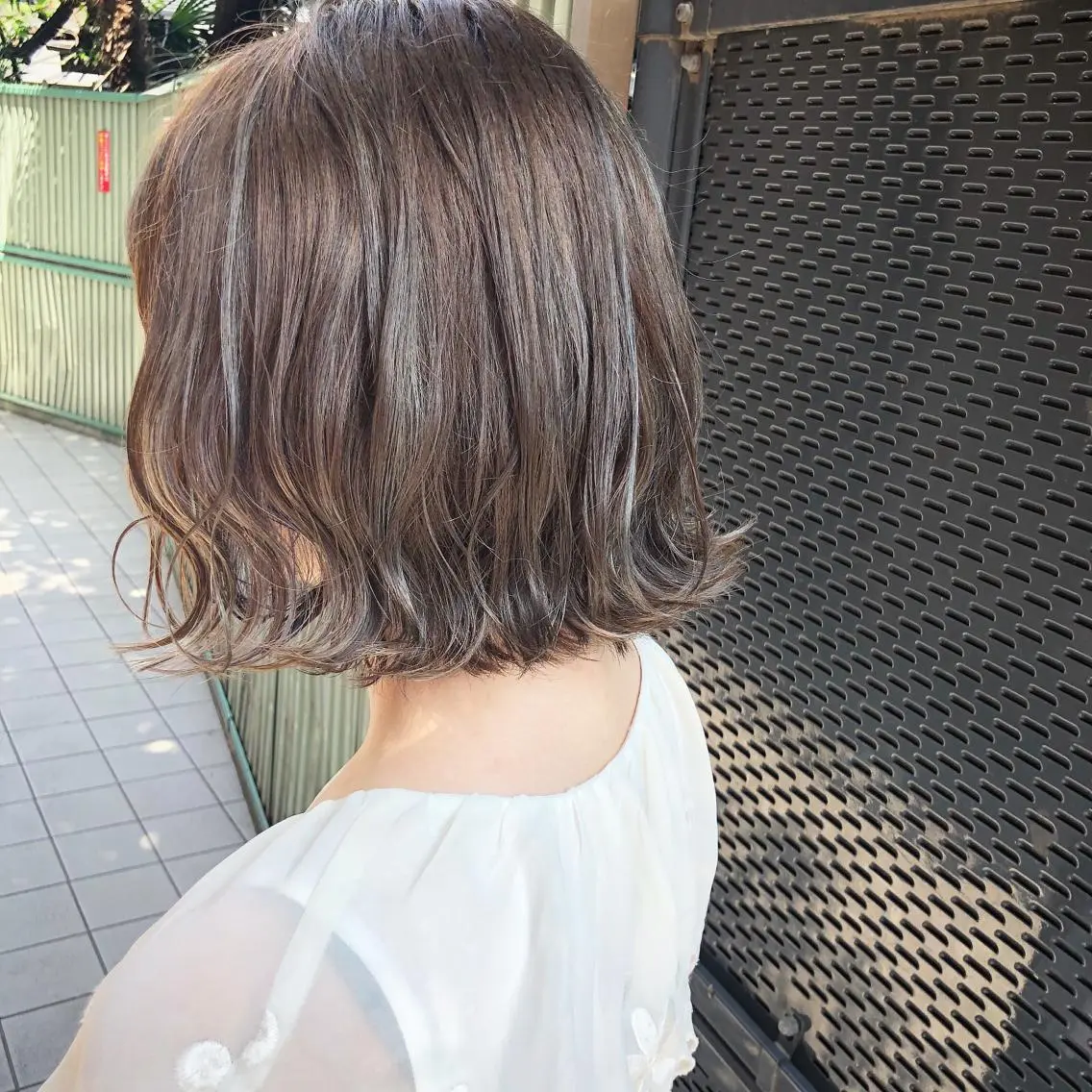 ショート カラー 切りっぱなしボブ ブリーチ ハイライトカラー ボブ ハイライト ヘアカラー 髪質改善、エクステ 山口卓哉のヘアスタイル