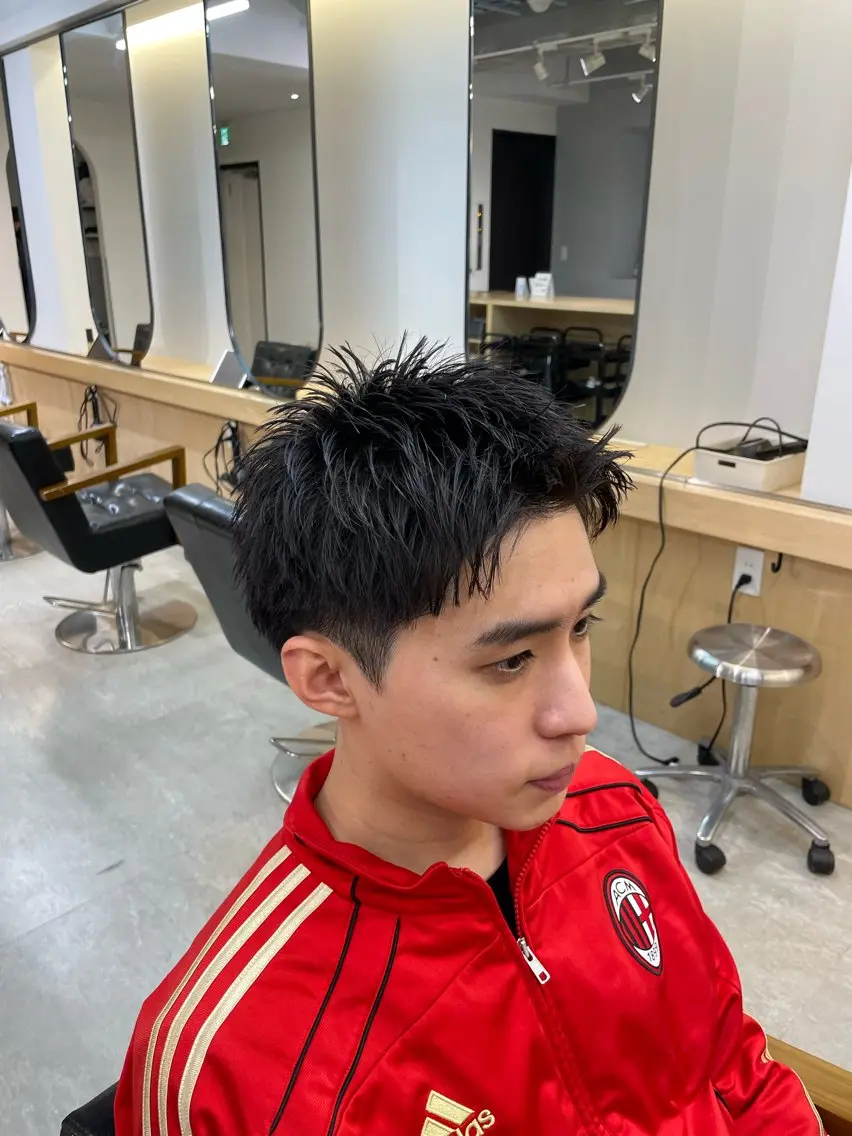 ショート メンズ マエダ リョウのヘアスタイル