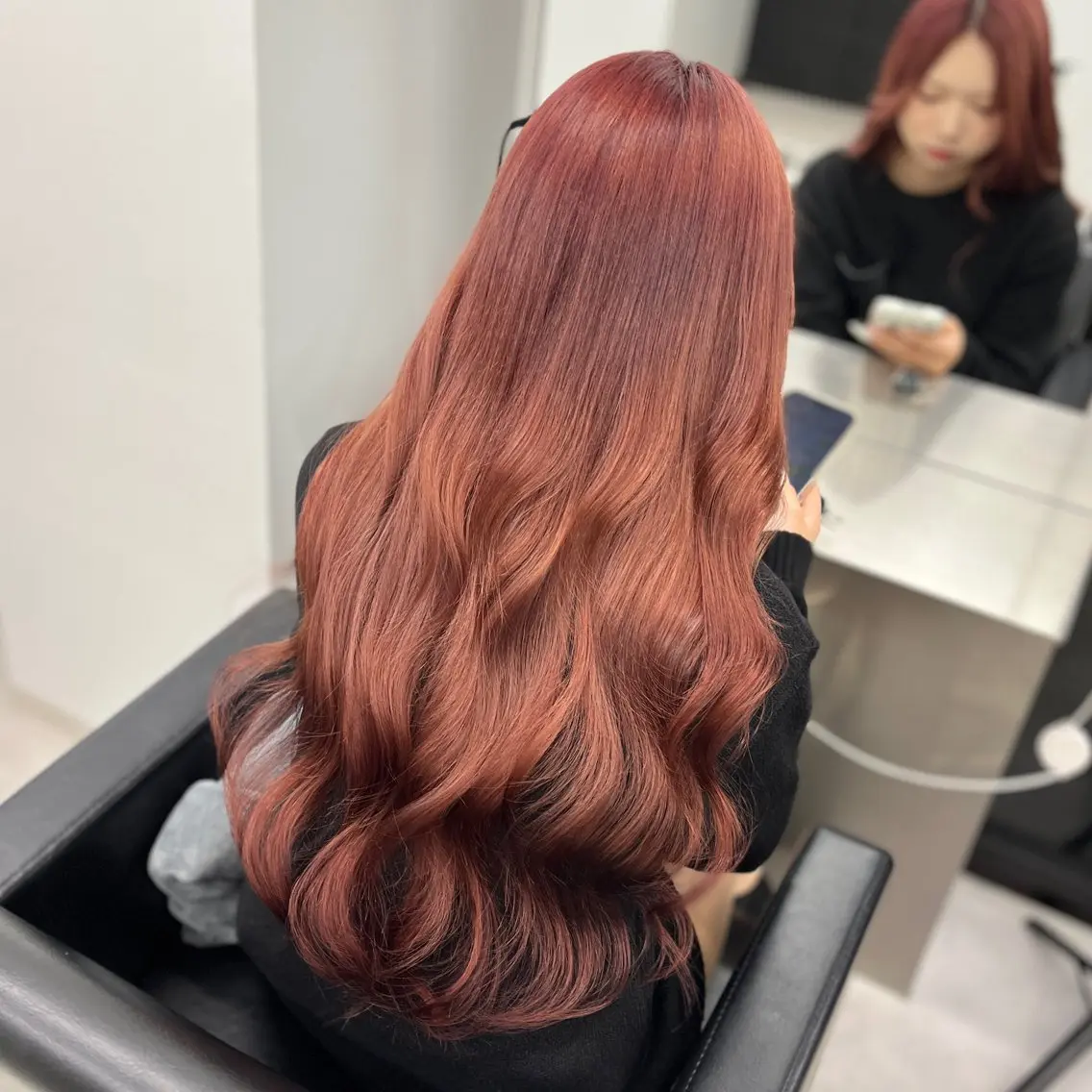 カラー カシス レッドカラー ヘアカラー MOMOKA /　Lapis今泉店のヘアスタイル
