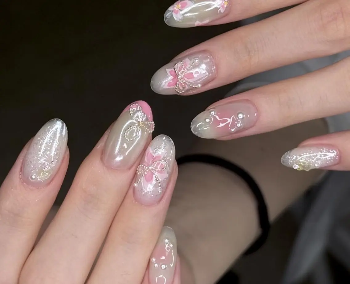 ネイル ハンドネイル 🎀 NaNa_nailのネイルデザイン