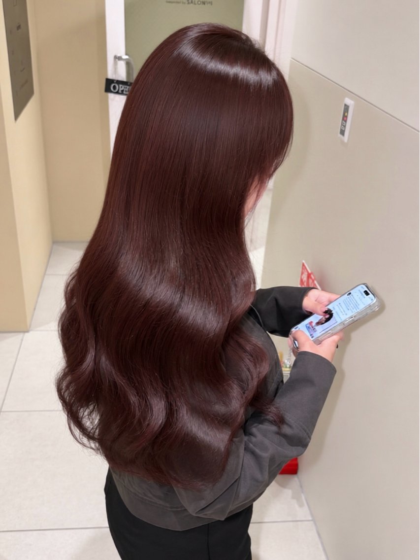 ロング カラー ヘアアレンジ ブリーチ ダブルカラー ブリーチなしカラー レッドカラー ヘアカラー トリートメント ヘアセット 天神レイヤーカット No.1💖マユカのヘアスタイル