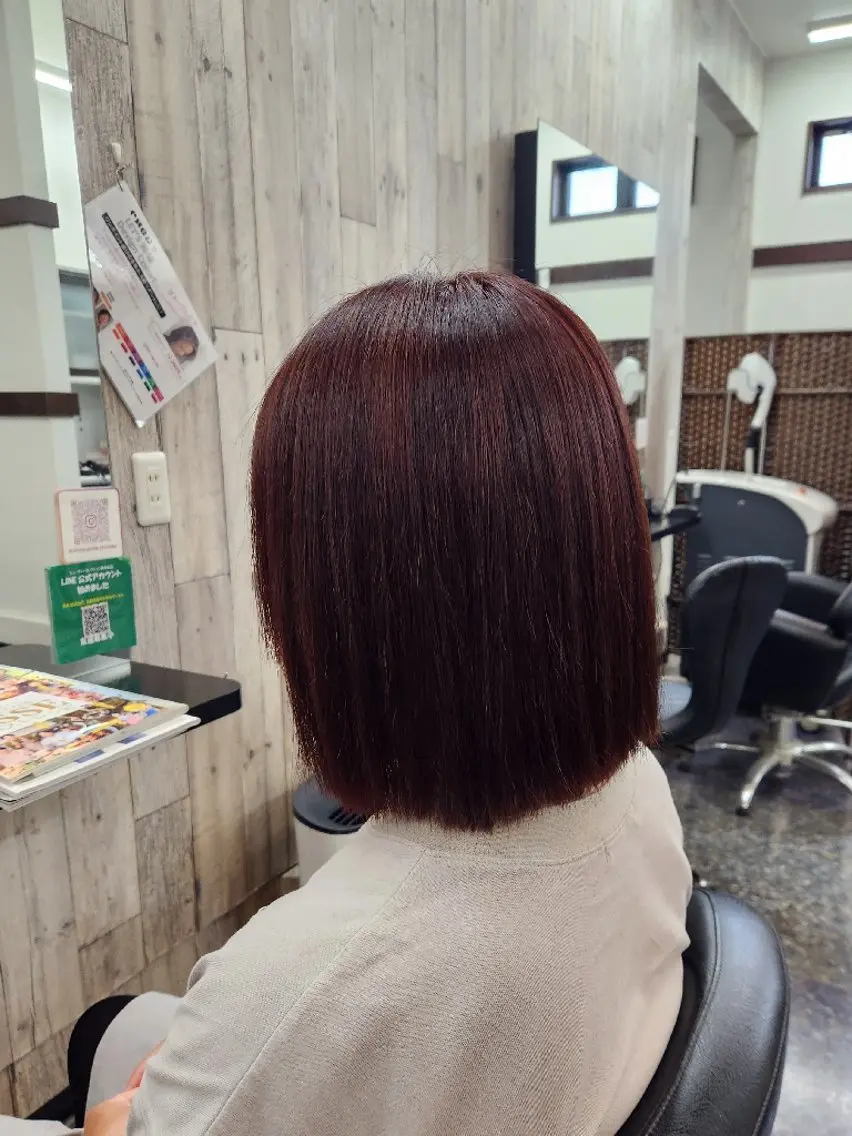 ミディアム カラー カット ヘアカラー 岩瀬 未来のヘアスタイル