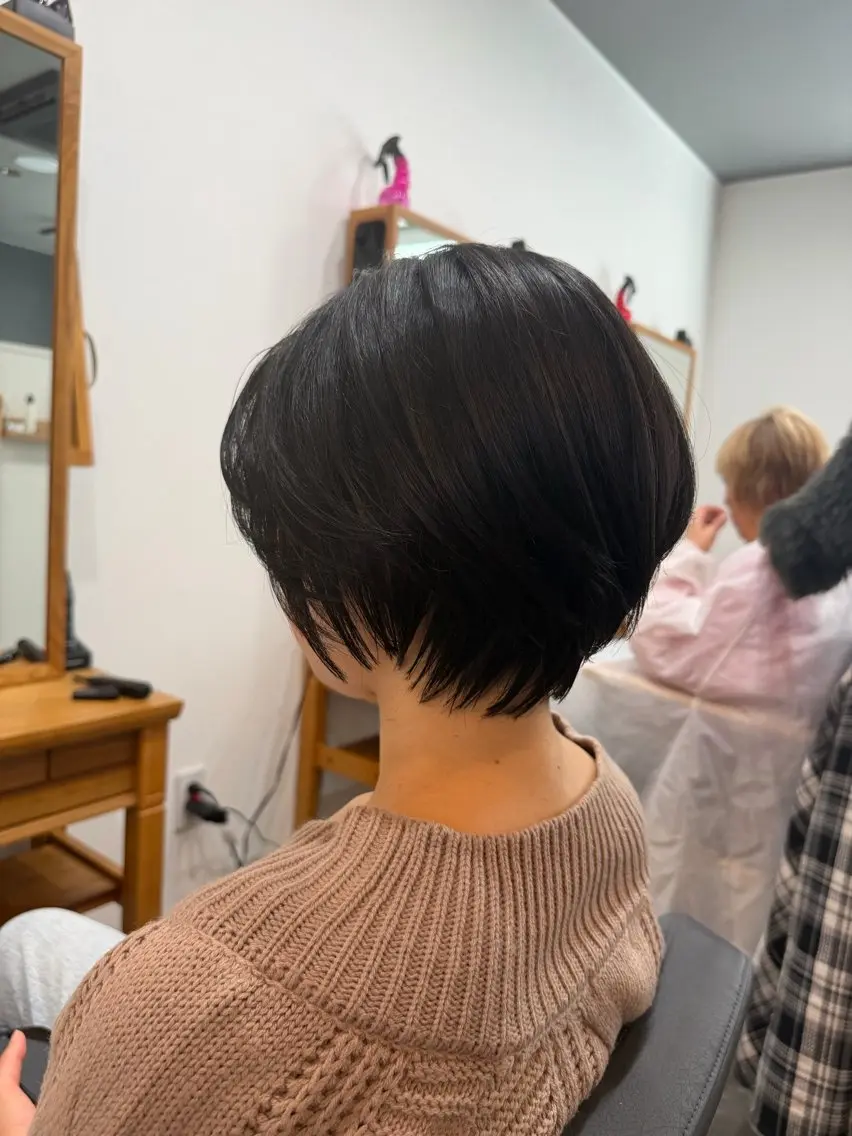 ショート ショートボブ ボブ ショートヘア Meteor 店長 祝田涼太のヘアスタイル