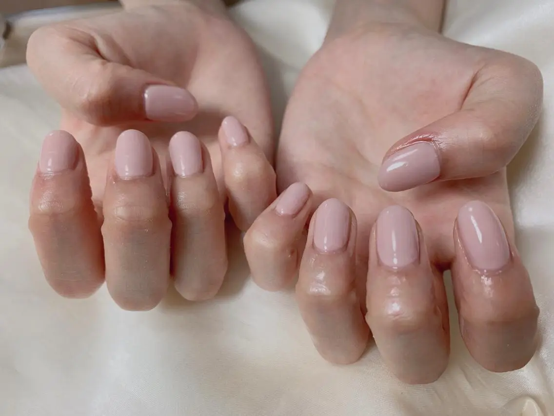ネイル ワンカラーネイル ピンク シンプルネイル ハンドネイル mogunail &blowのネイルデザイン