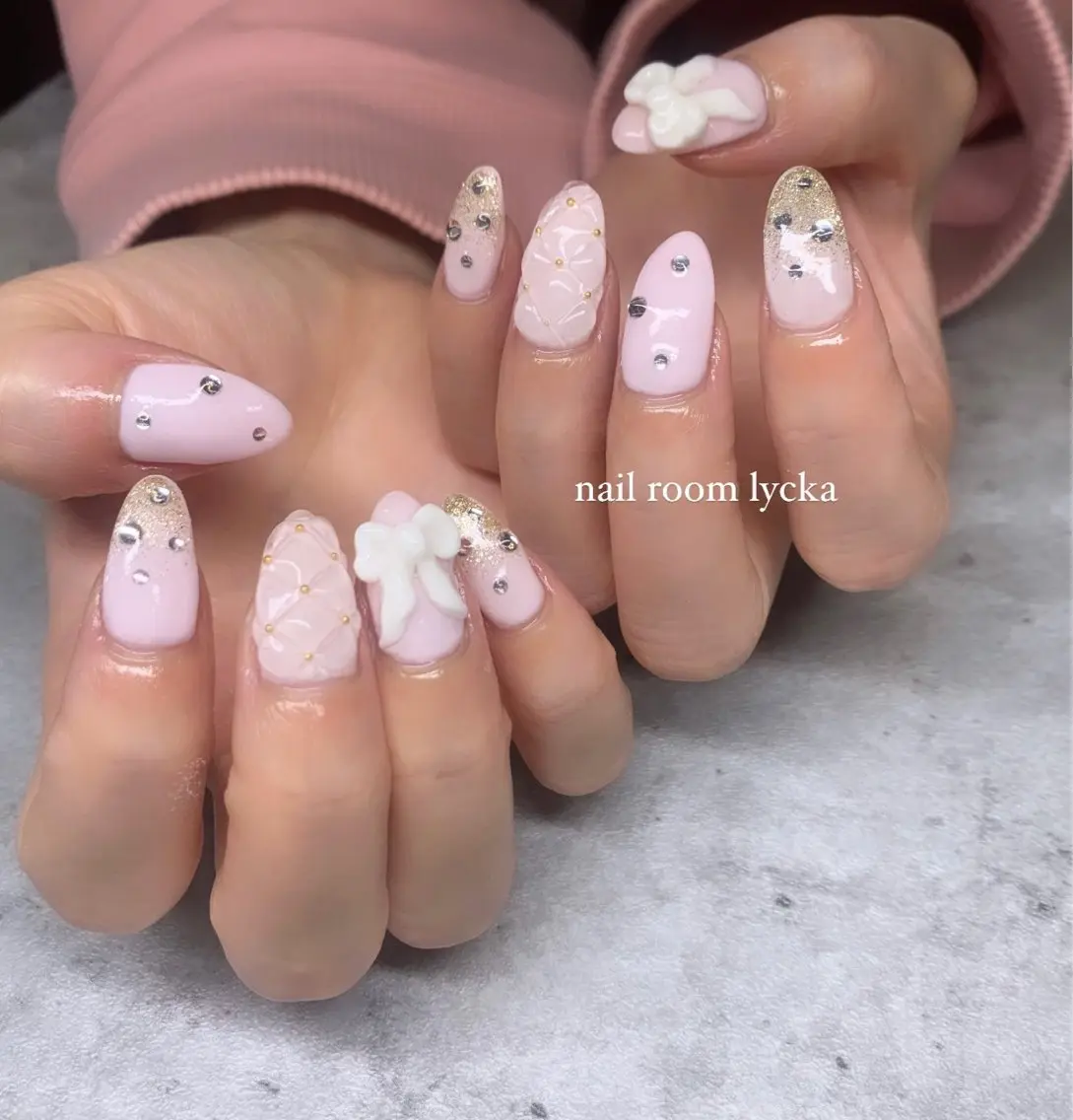 ネイル ネイルルームリッカ 𝐦𝐚𝐲𝐮のネイルデザイン