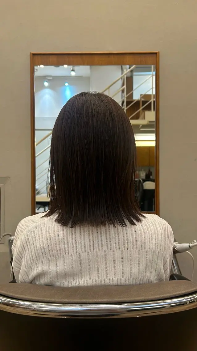 ミディアム カラー 切りっぱなしボブ ブラウンカラー ボブ 外ハネヘア カット ヘアカラー トリートメント 🌿ボブ パーマ高橋啓太🌿のヘアスタイル