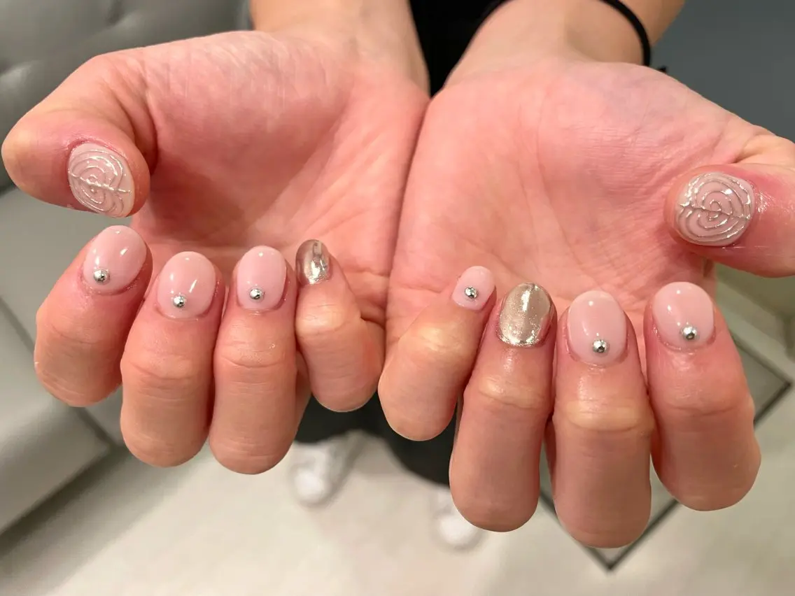 ネイル ニュアンスネイル haruka. nailsTOKYOのネイルデザイン