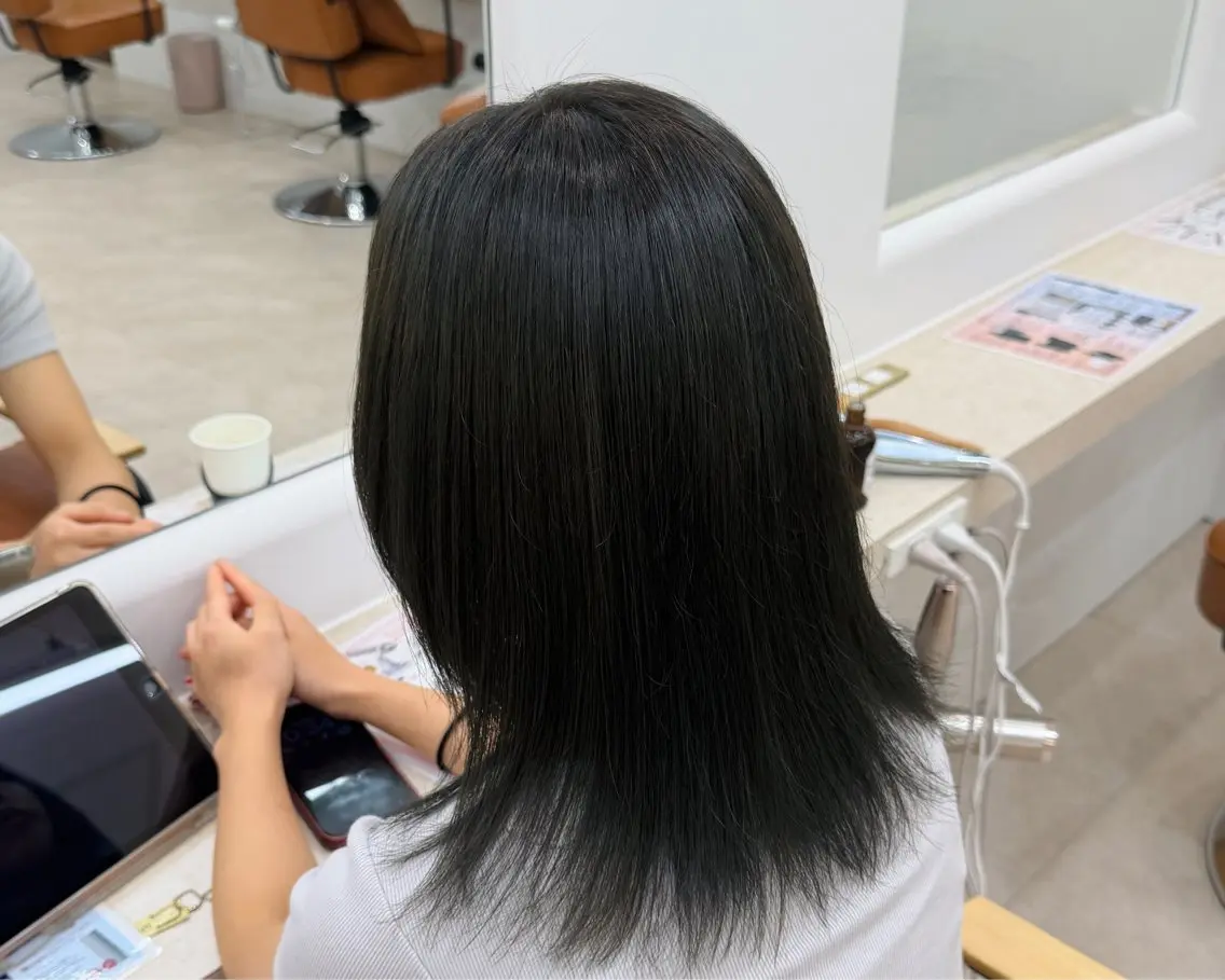 ミディアム カラー ヘアカラー トリートメント 🐯たいが /艶カラー✨のヘアスタイル
