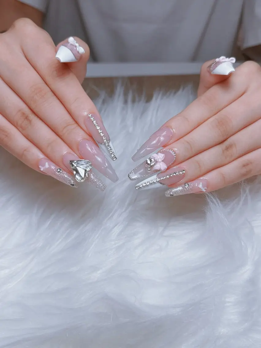 ネイル W·mai nail 関内のネイルデザイン