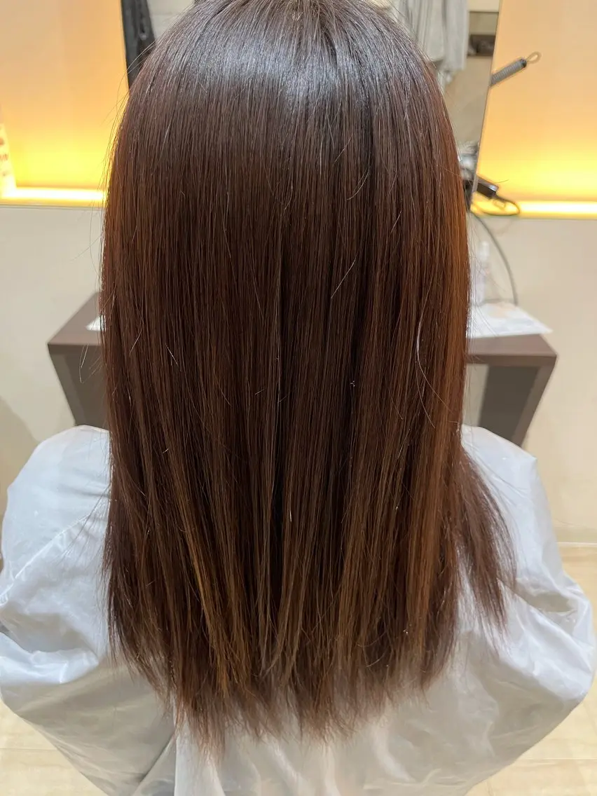 カラー AGATA西風新都店 久野咲月のヘアスタイル