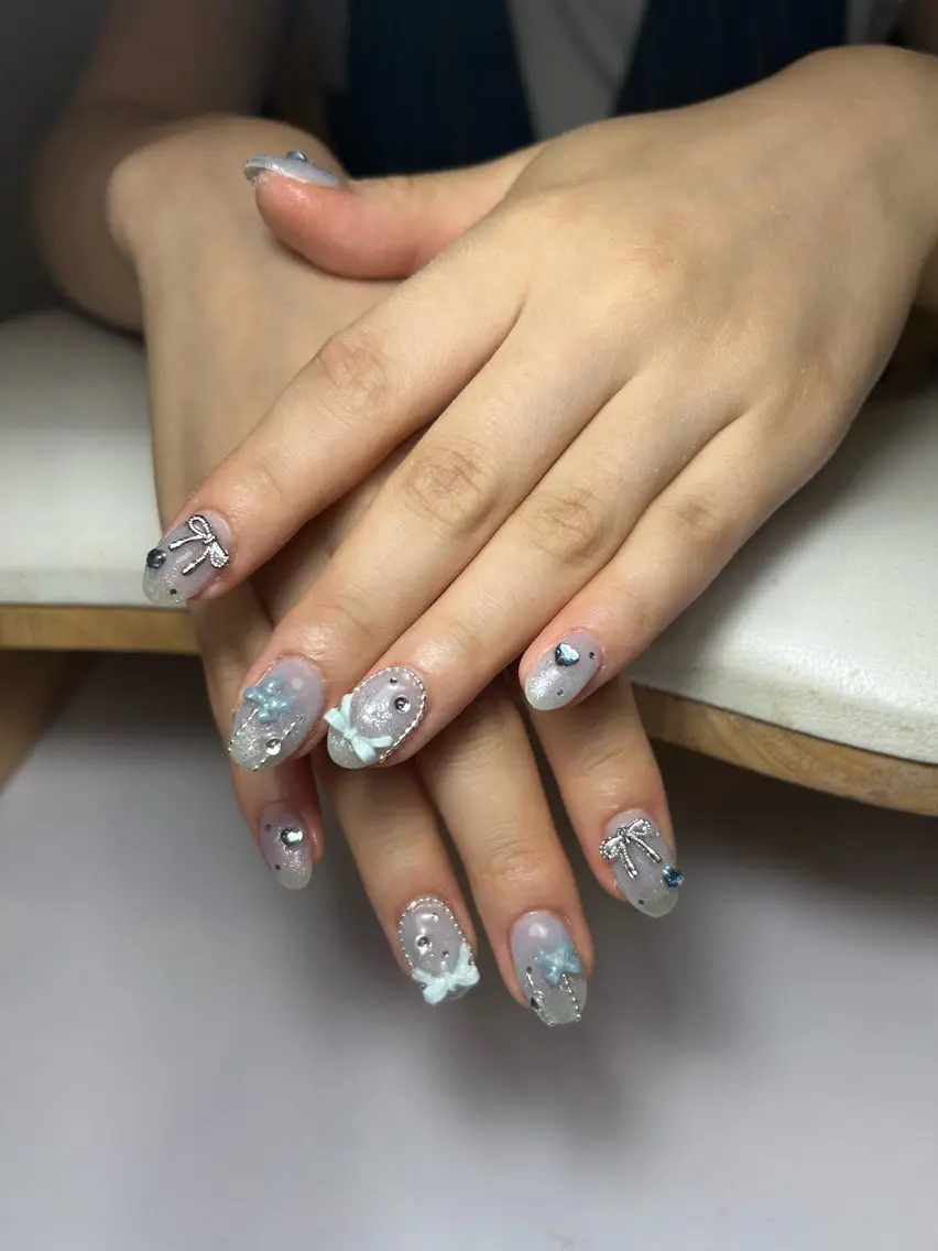 ネイル ハンドネイル 🎀 アネラ しま  🎀のネイルデザイン