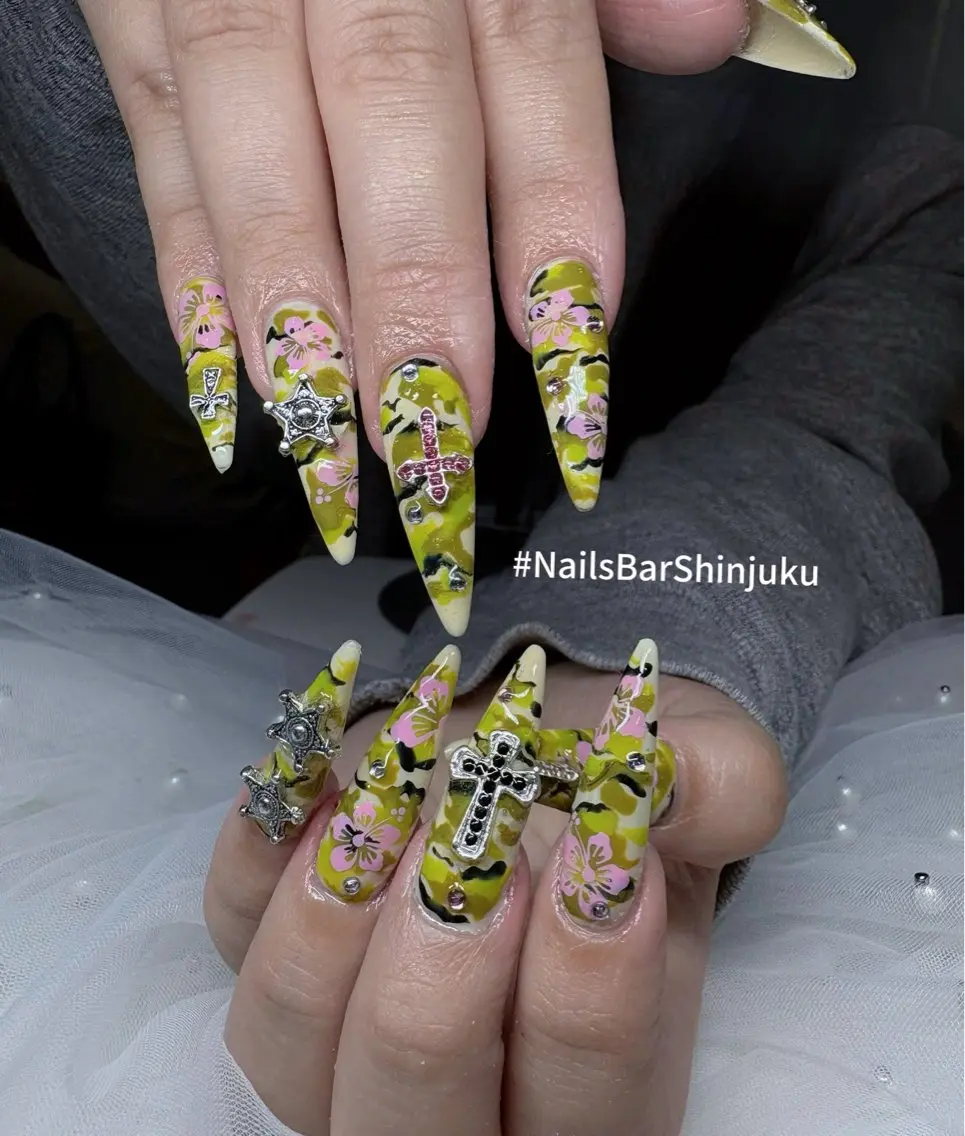 ネイル 長さ出し フレンチネイル ジェルネイル 韓国ネイル ロングネイル ハンドネイル NAILS BAR SHINJUKUのネイルデザイン