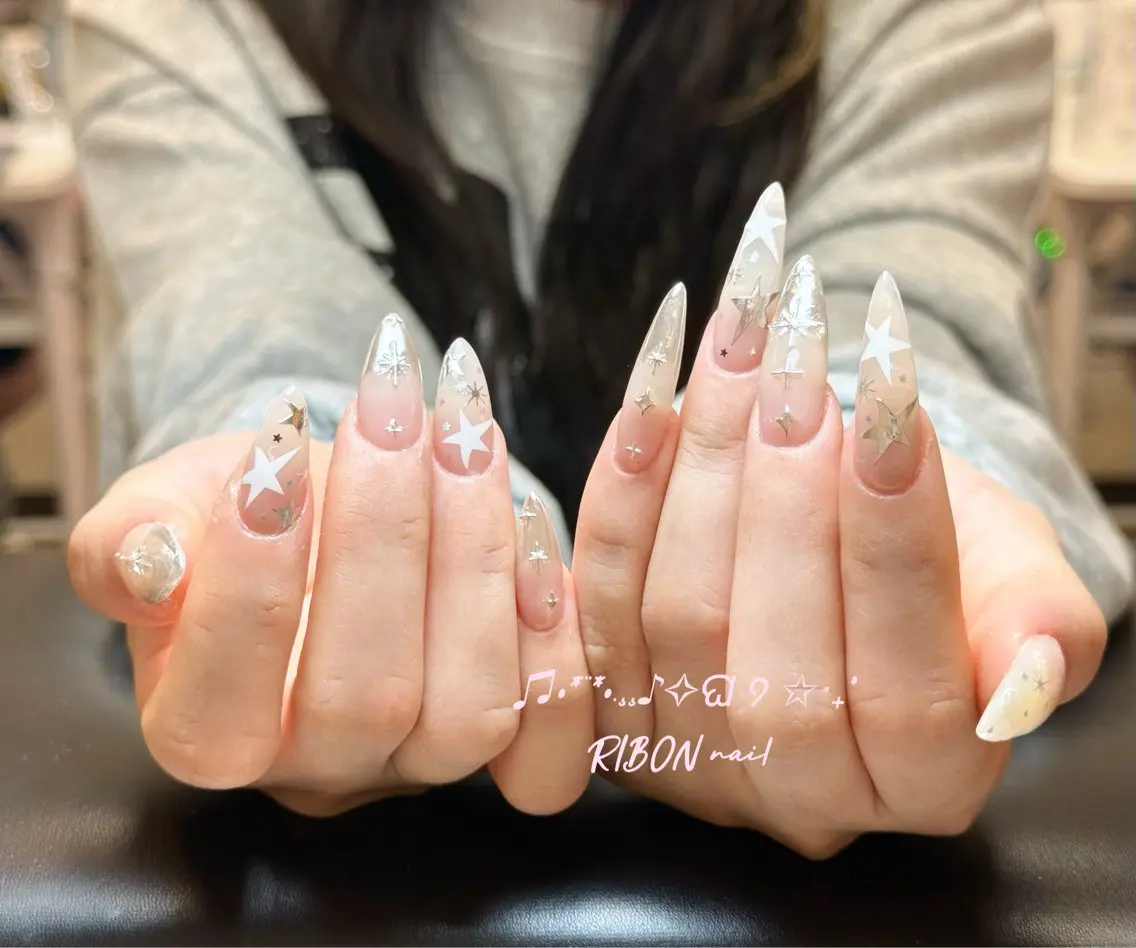 ネイル アートネイル 成人式 長さ出し キラキラネイル ロングネイル RIBON nail 高田馬場のネイルデザイン