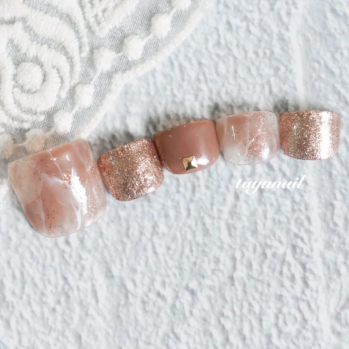 ネイル アートネイル ジェルネイル パラジェル フットネイル ネイルサロン 【たゆnail】のネイルデザイン
