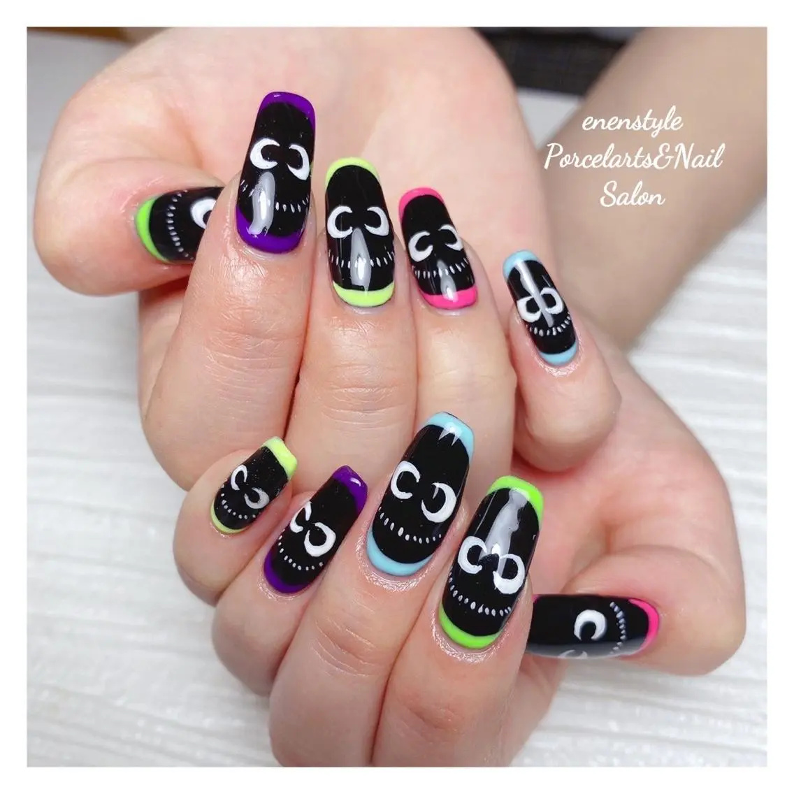 ミディアム ネイル 🐾enen style 🐾のネイルデザイン