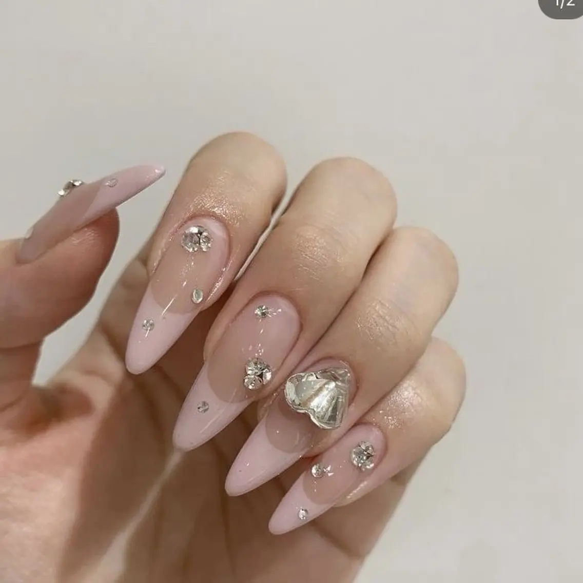 ネイル フレンチネイル キラキラネイル 韓国ネイル シンプルネイル ワンホンネイル ハンドネイル MEI Nailのネイルデザイン