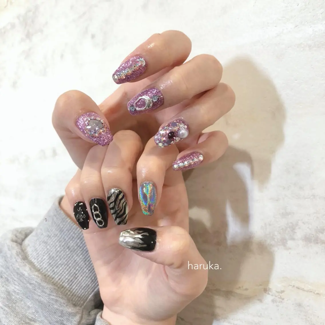 ネイル キラキラネイル nail salon Soiréeのネイルデザイン
