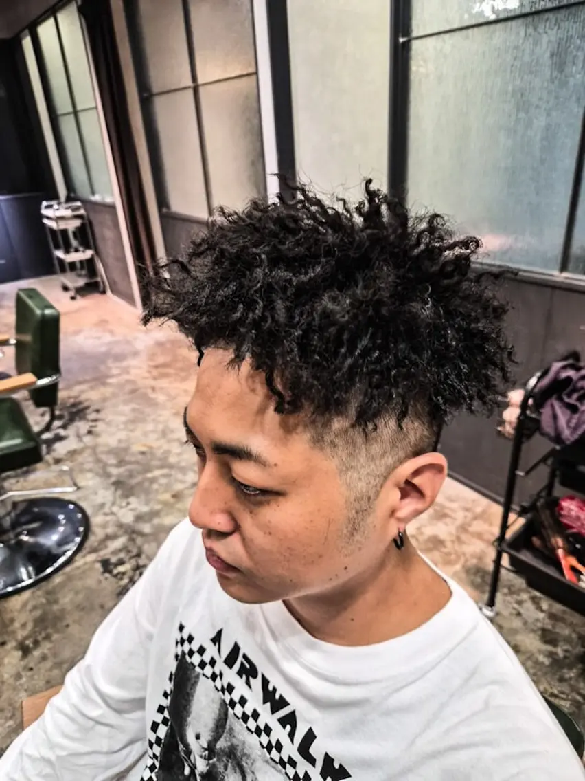 メンズ パーマ カット パーマ 縦落ち、ツイスパ が１番得意です💪のヘアスタイル