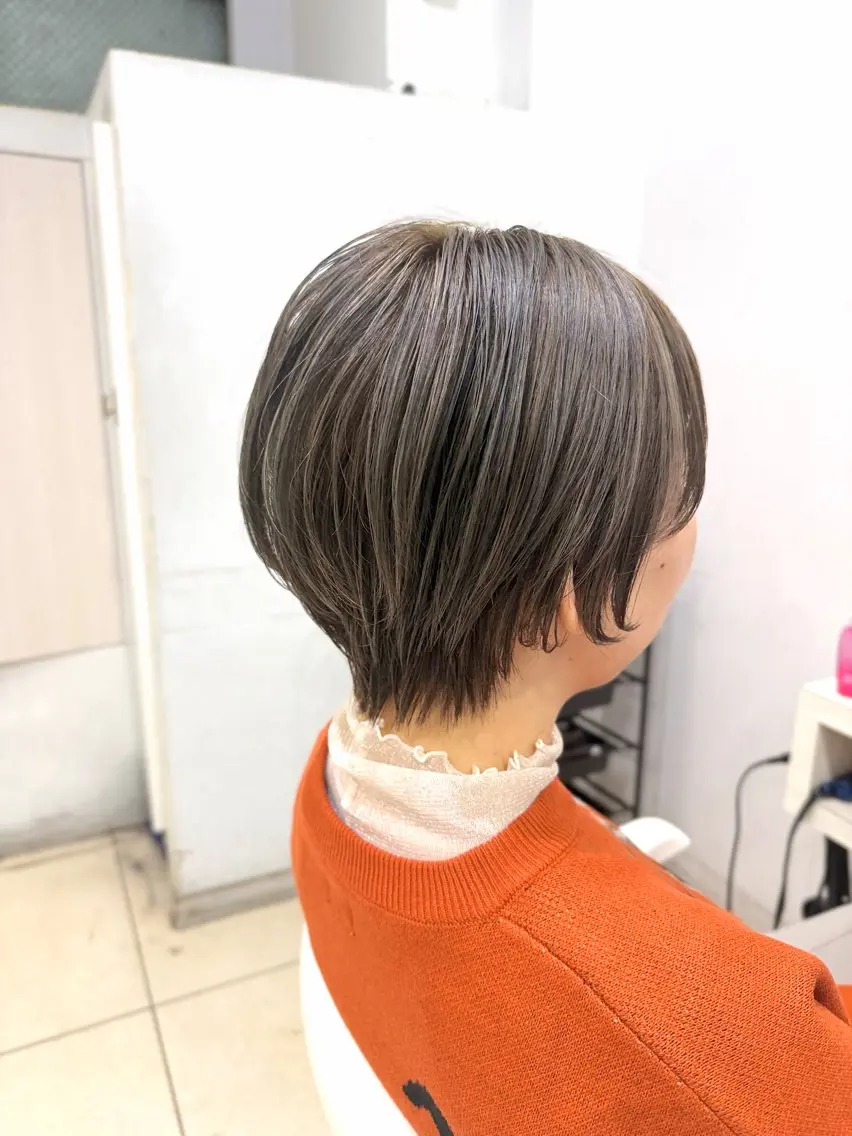 ショート カラー ハイライトカラー ハイライト カット ヘアカラー 🤎ベージュカラー/ 髪質改善/山岸🤎のヘアスタイル