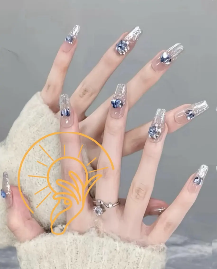 ネイル チークネイル 長さ出し フラワーネイル フレンチネイル ガーリー SunNail池袋駅 ワンホンネイルのネイルデザイン