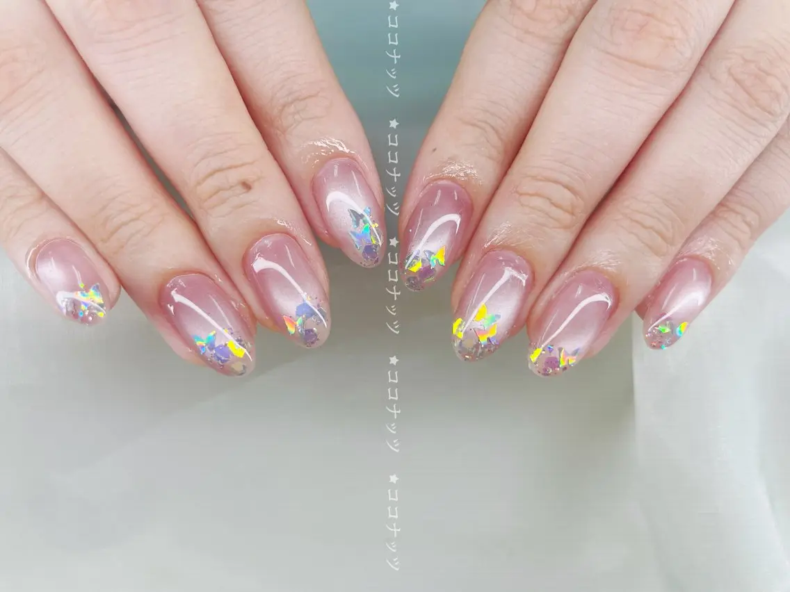 ネイル べっ甲ネイル フレンチネイル キラキラネイル マグネットネイル 大理石ネイル(マーブル) ハンドネイル 神田 ココナッツのネイルデザイン