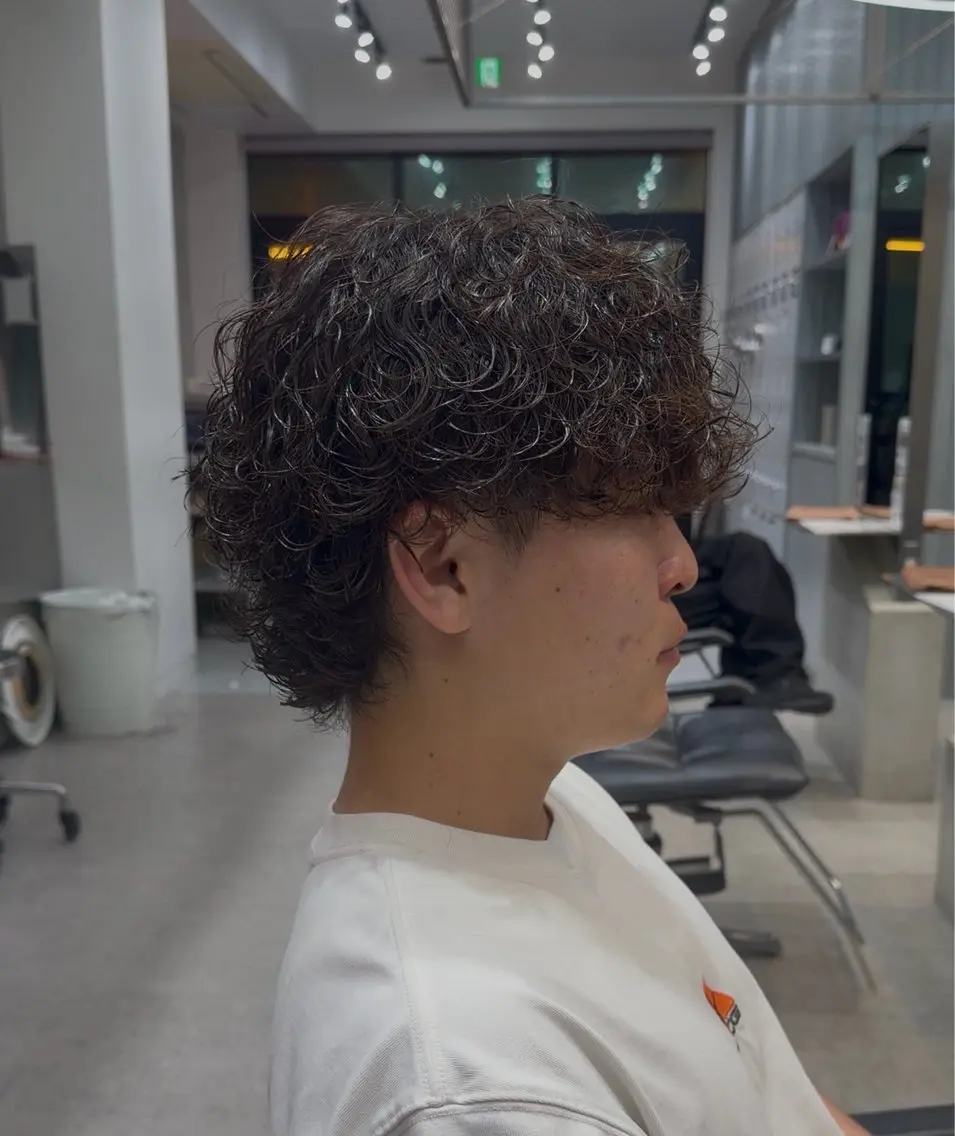 ミディアム カラー パーマ メンズ fifth 菅崎愛斗のヘアスタイル