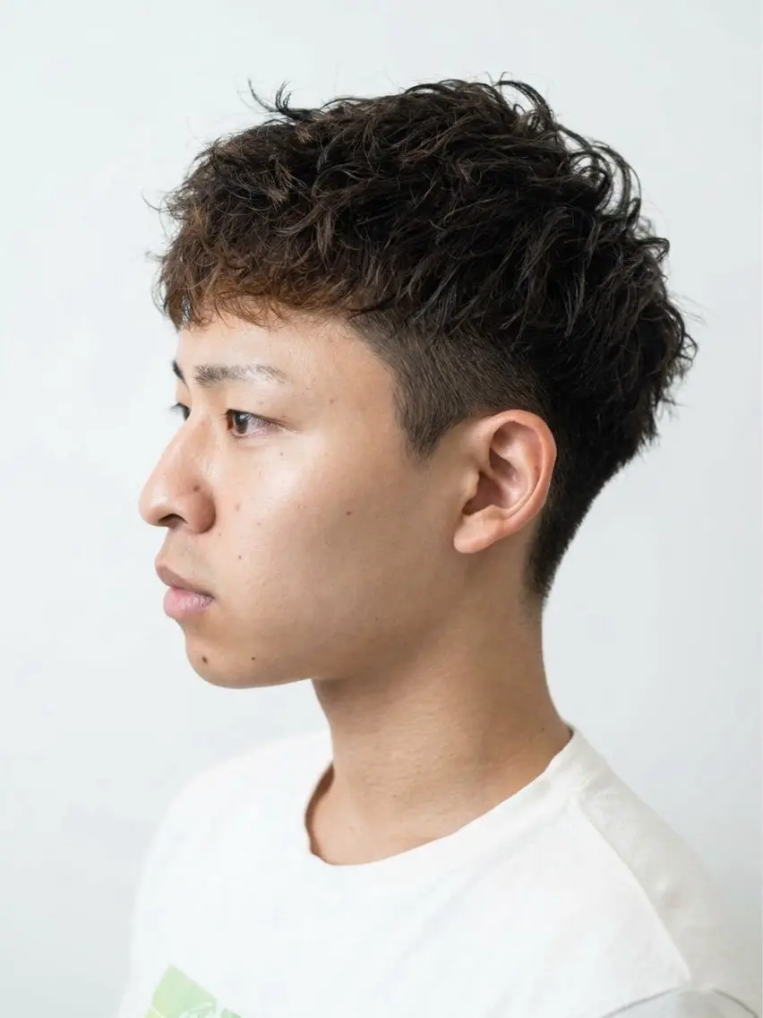 ショート パーマ メンズ 鈴木 まさしのヘアスタイル
