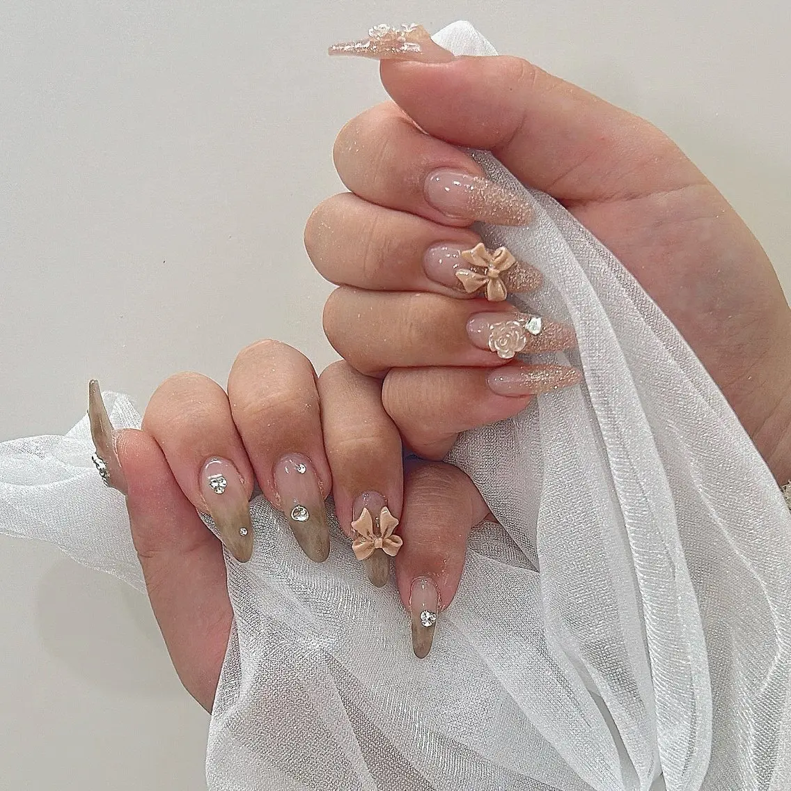 ネイル ハンドネイル . Natsumiのネイルデザイン