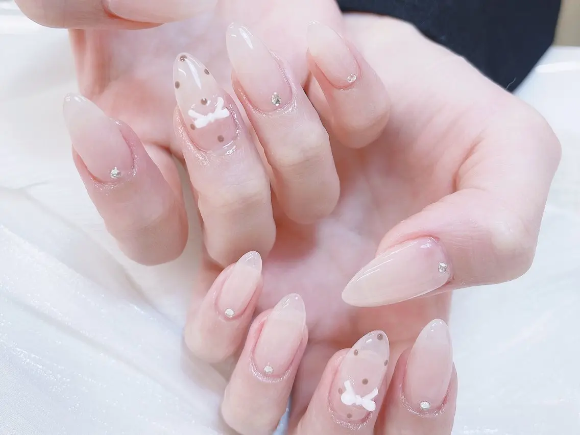 ネイル チークネイル 成人式 フレンチネイル グラデーション 氷ネイル・うるうるネイル ハンドネイル DUO MI nail salonのネイルデザイン