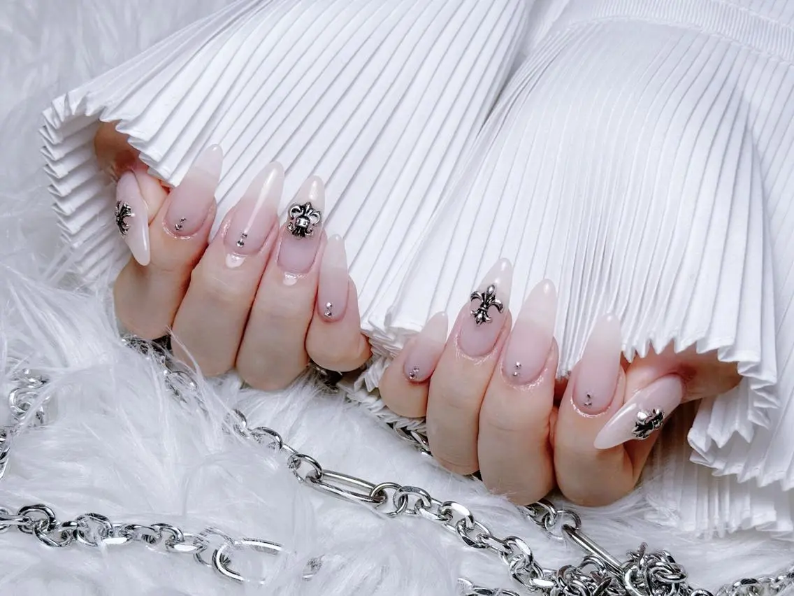 ネイル ハンドネイル 🩵Yun nail Salon 🩵のネイルデザイン