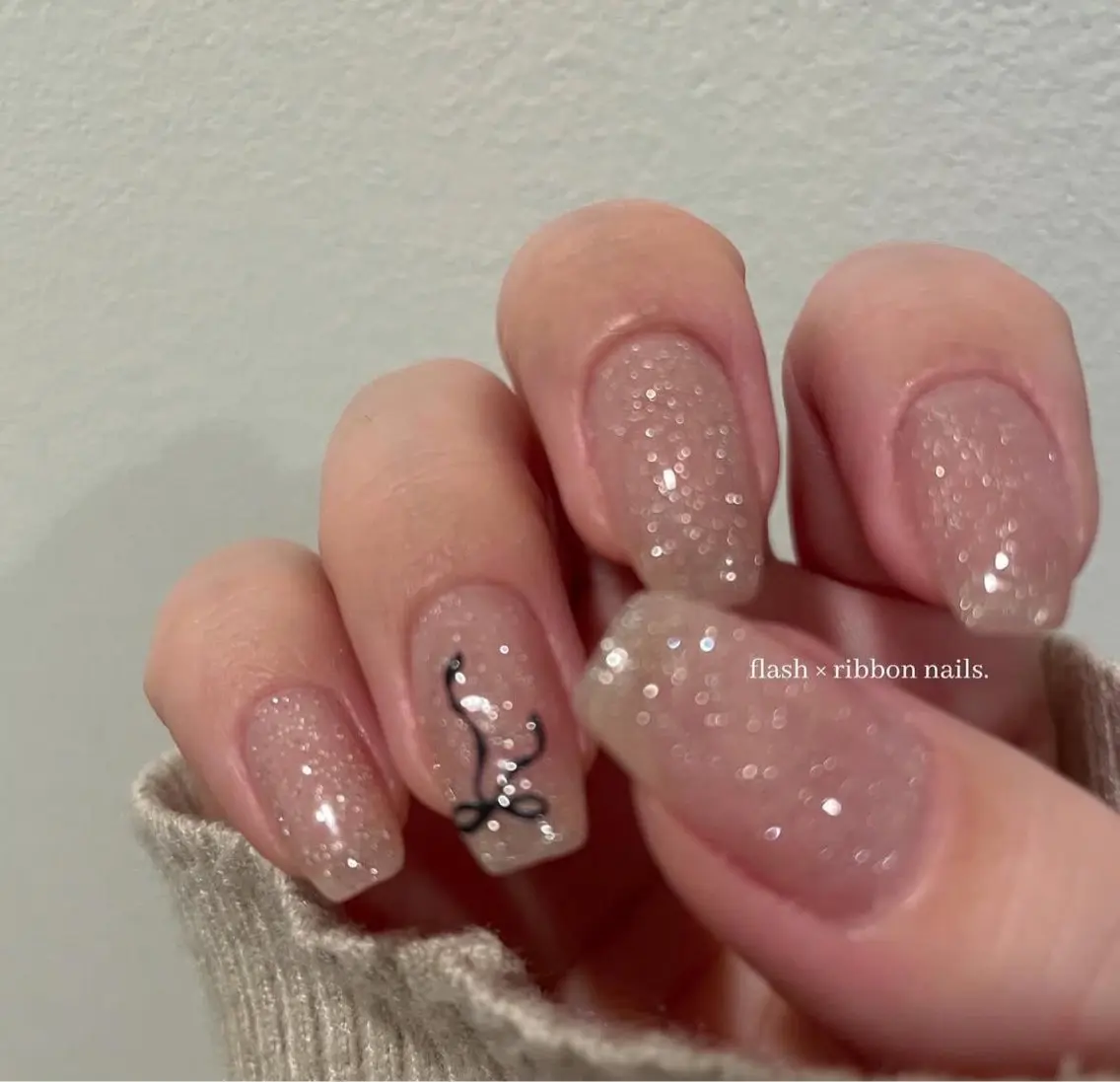 ネイル グラデーション ラメ(グリッター) マグネットネイル ミラーネイル ニュアンスネイル ハンドネイル Lumi de nailsのネイルデザイン