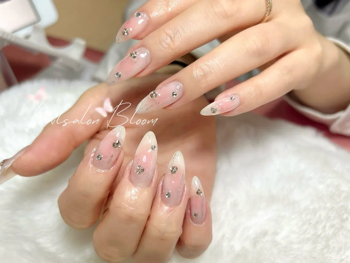 ネイル Nail Bloom横浜西口店のネイルデザイン