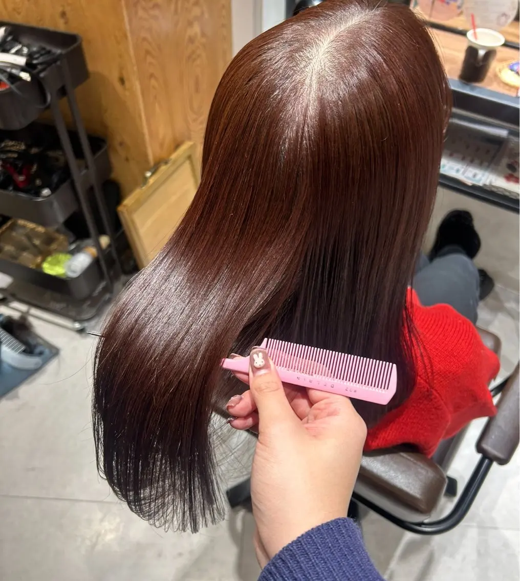 カラー ヘアカラー トリートメント Sakura / Fier umedaのヘアスタイル