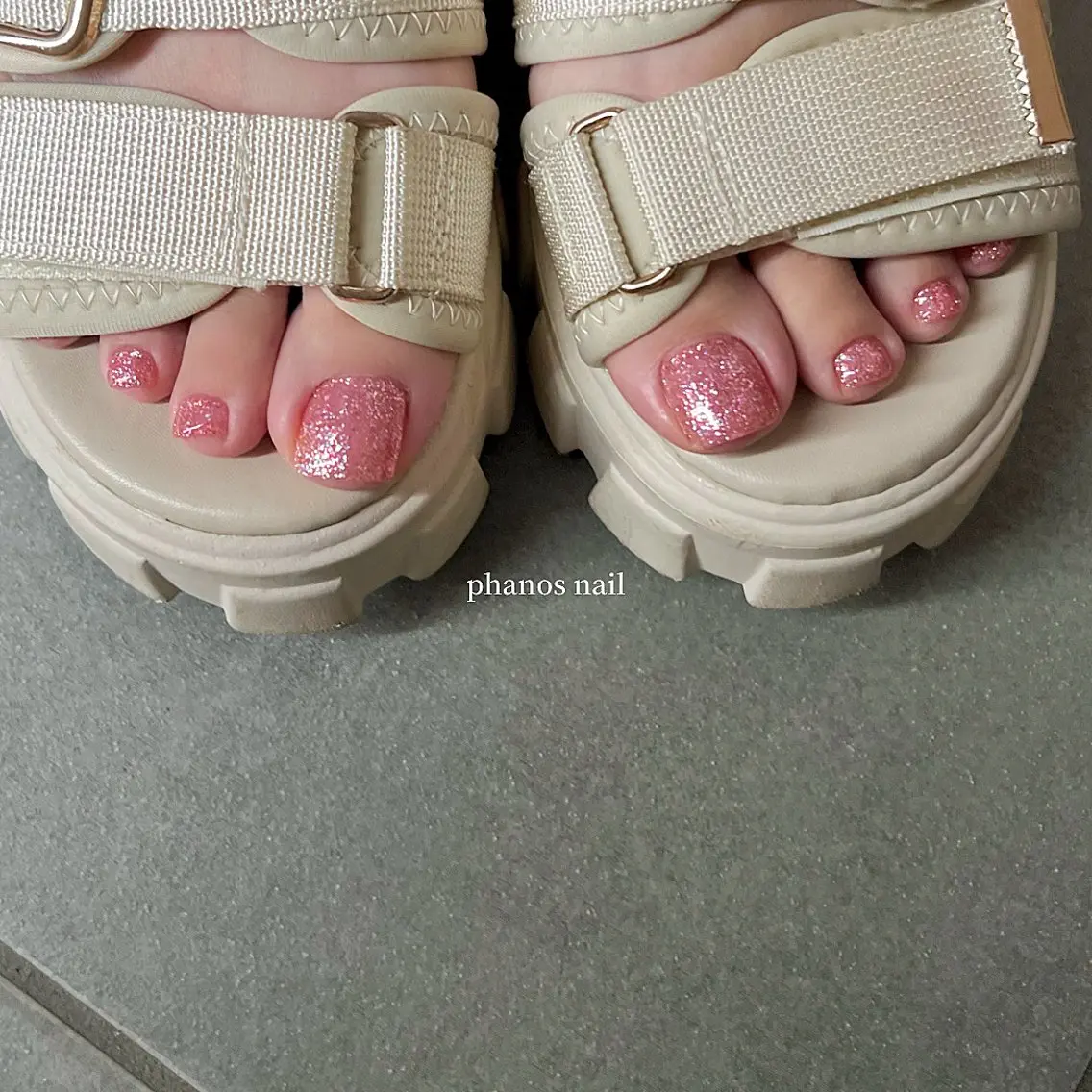 ネイル フットネイル phanos nailのネイルデザイン