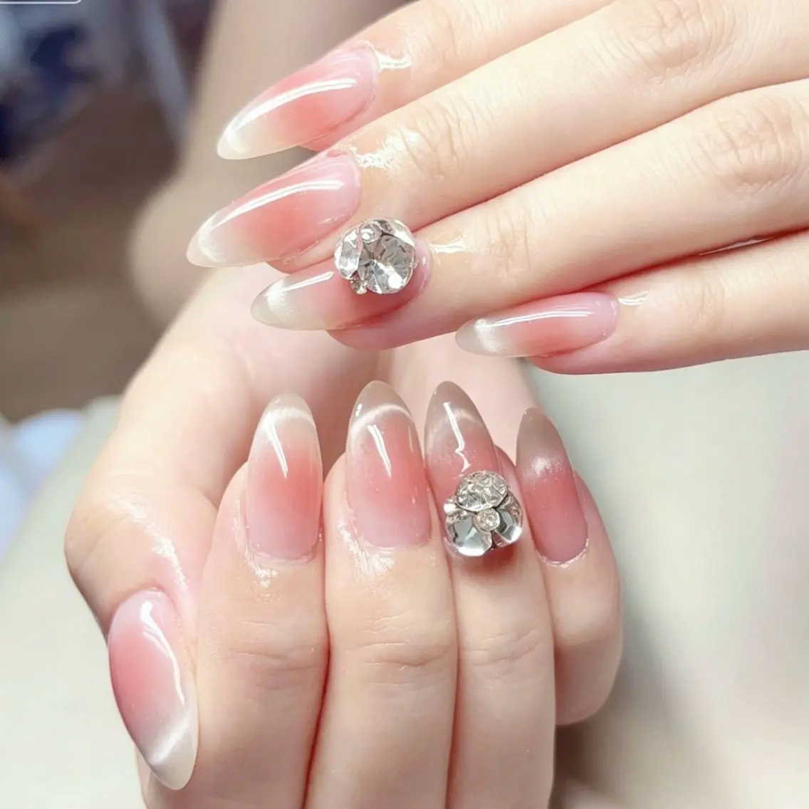 ネイル ハンドネイル 🎀kira 長さだし💗モチ最高のネイルデザイン