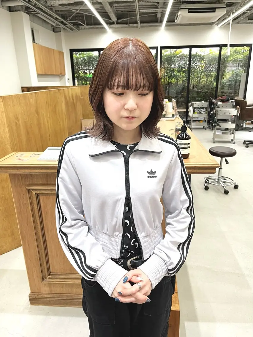 ショート カラー ヘアアレンジ ブリーチ ダブルカラー ブリーチなしカラー ena/ブリーチなし 透明感・レイヤー🎀のヘアスタイル