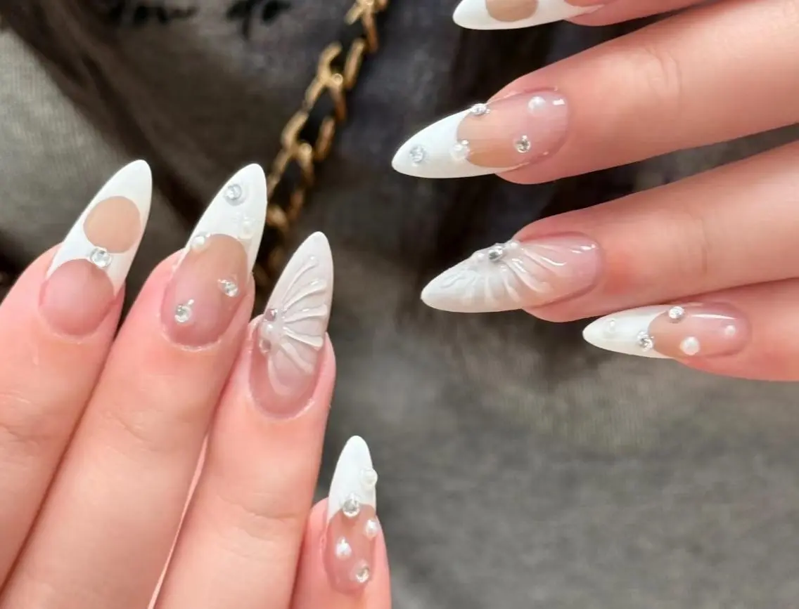 ネイル ハンドネイル ハンドケア 🍑 momo_nailのネイルデザイン