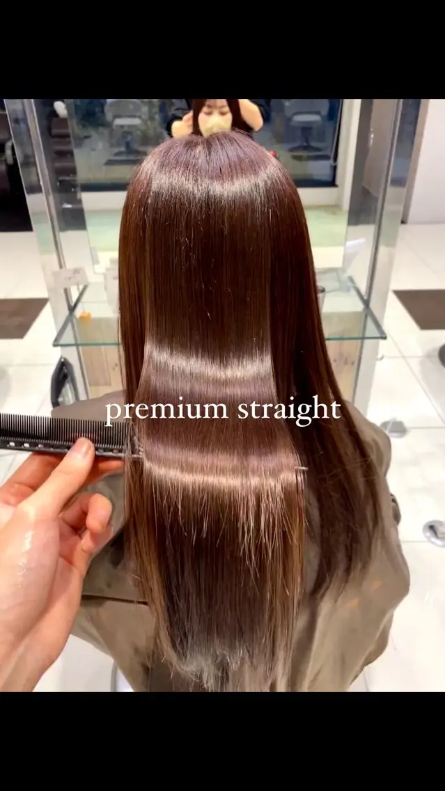 ロング 他店お断り歓迎 ブリーチ縮毛矯正のヘアスタイル