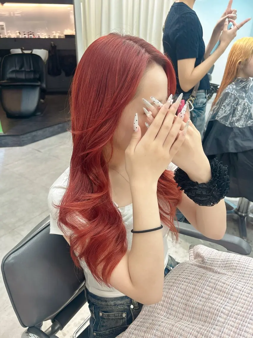 ロング カラー ブリーチ ダブルカラー ブリーチなしカラー ヘアカラー 🤍韓国うる艶カラー 髪質改善YUKI🤍のヘアスタイル