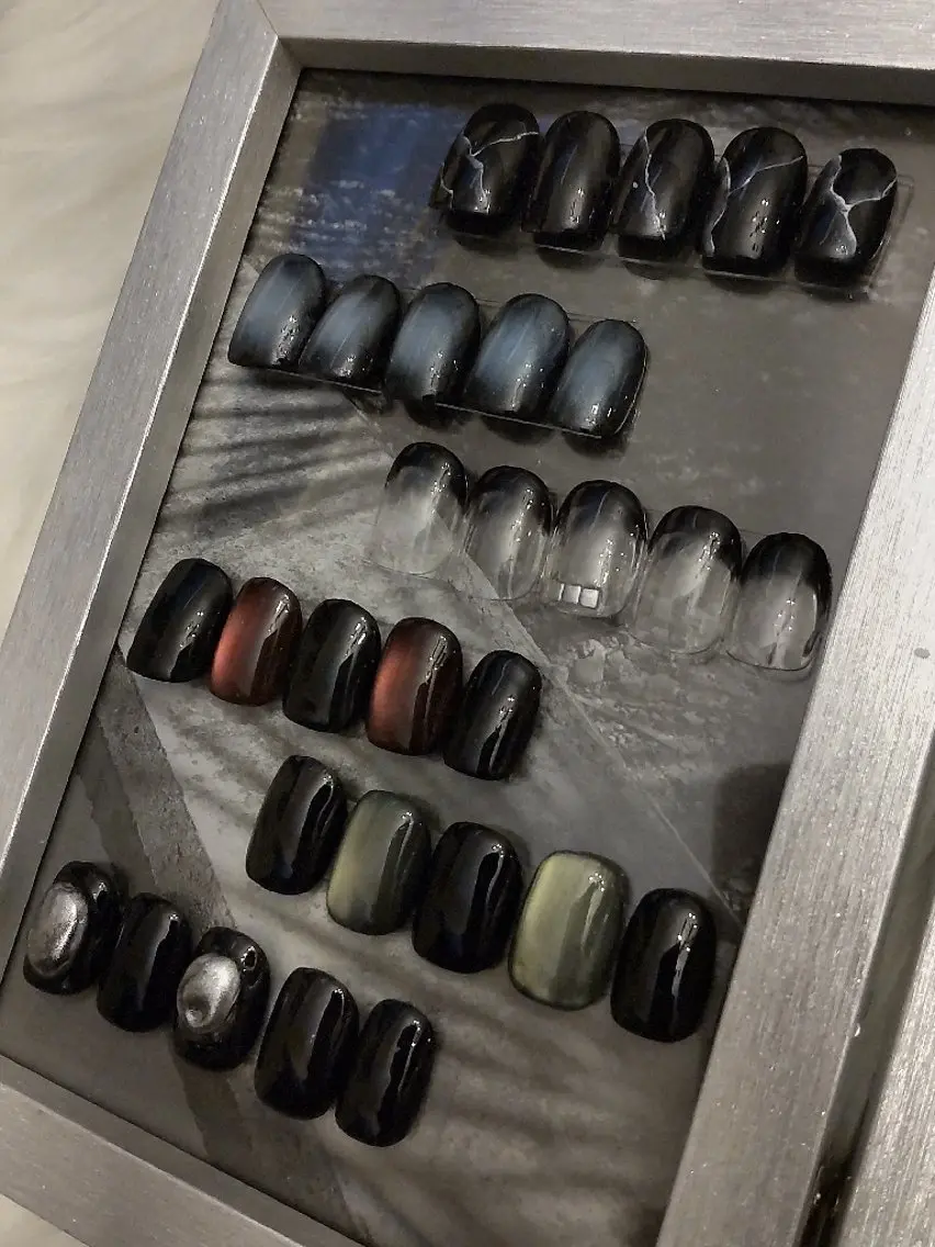 ネイル Éva nail MARIのネイルデザイン
