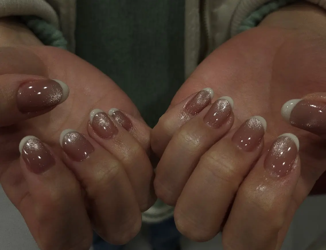 ネイル フレンチネイル ジェルネイル マグネットネイル マグネットフレンチ パラジェル puku nail 🌼kazu🌼のネイルデザイン