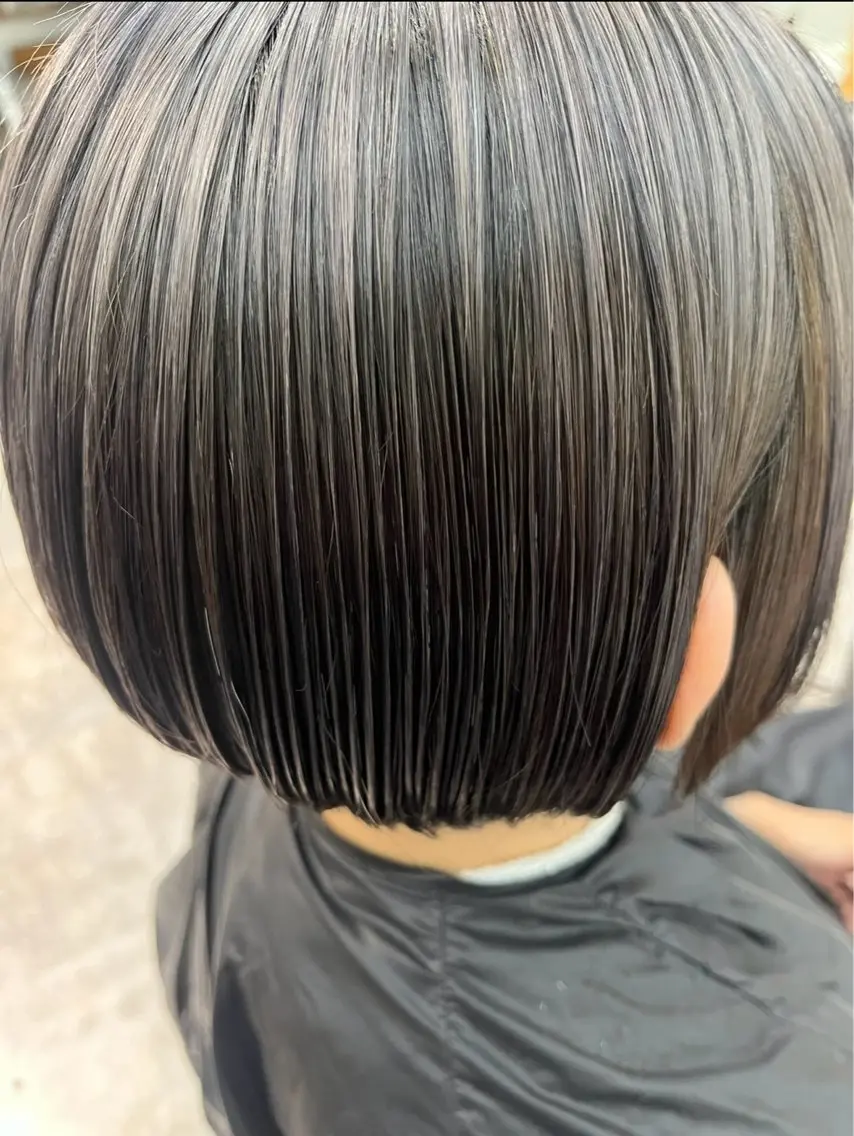 ショート カラー カット ヘアカラー hirose hitomiのヘアスタイル