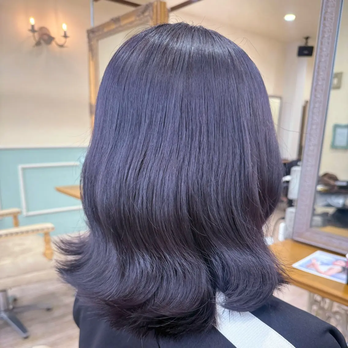 ミディアム カラー ブリーチ ブルーカラー ブルーラベンダー ラベンダーカラー ヘアカラー ヘアセット/カラー 🎀おかだ りさのヘアスタイル