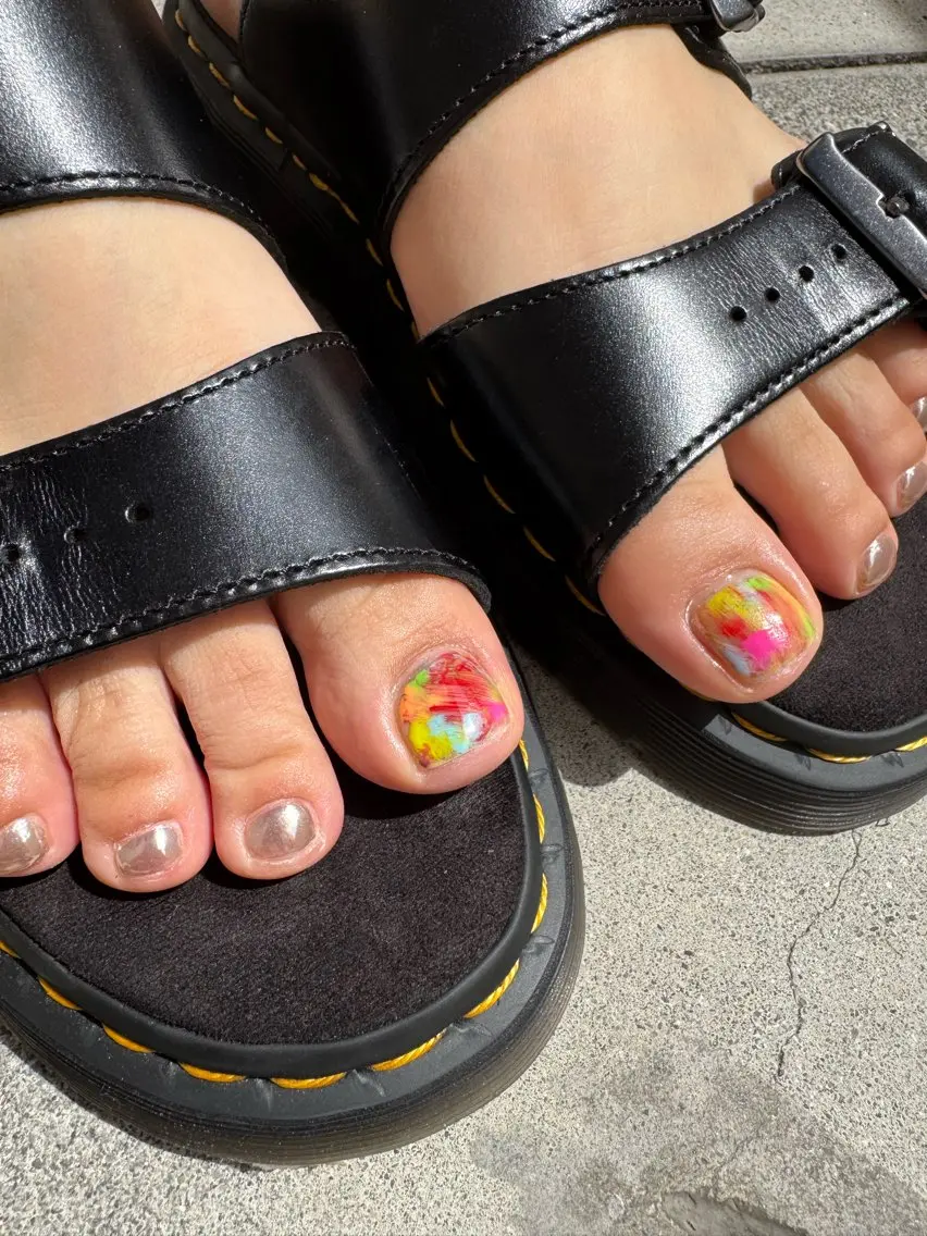 ネイル フットネイル nail room 5890  noaのネイルデザイン