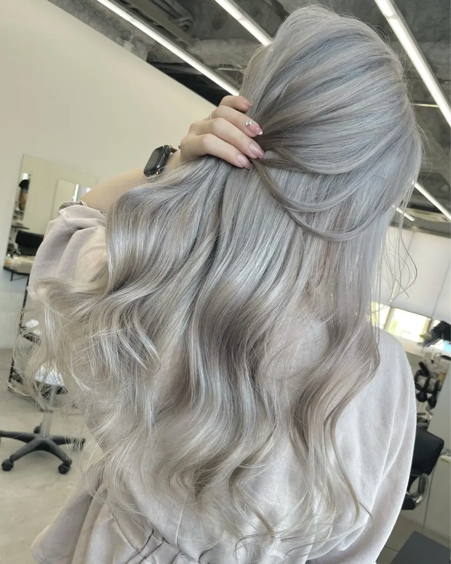 ロング ヘアカラー はづき/ハイトーン /名古屋栄/ギャルのヘアスタイル